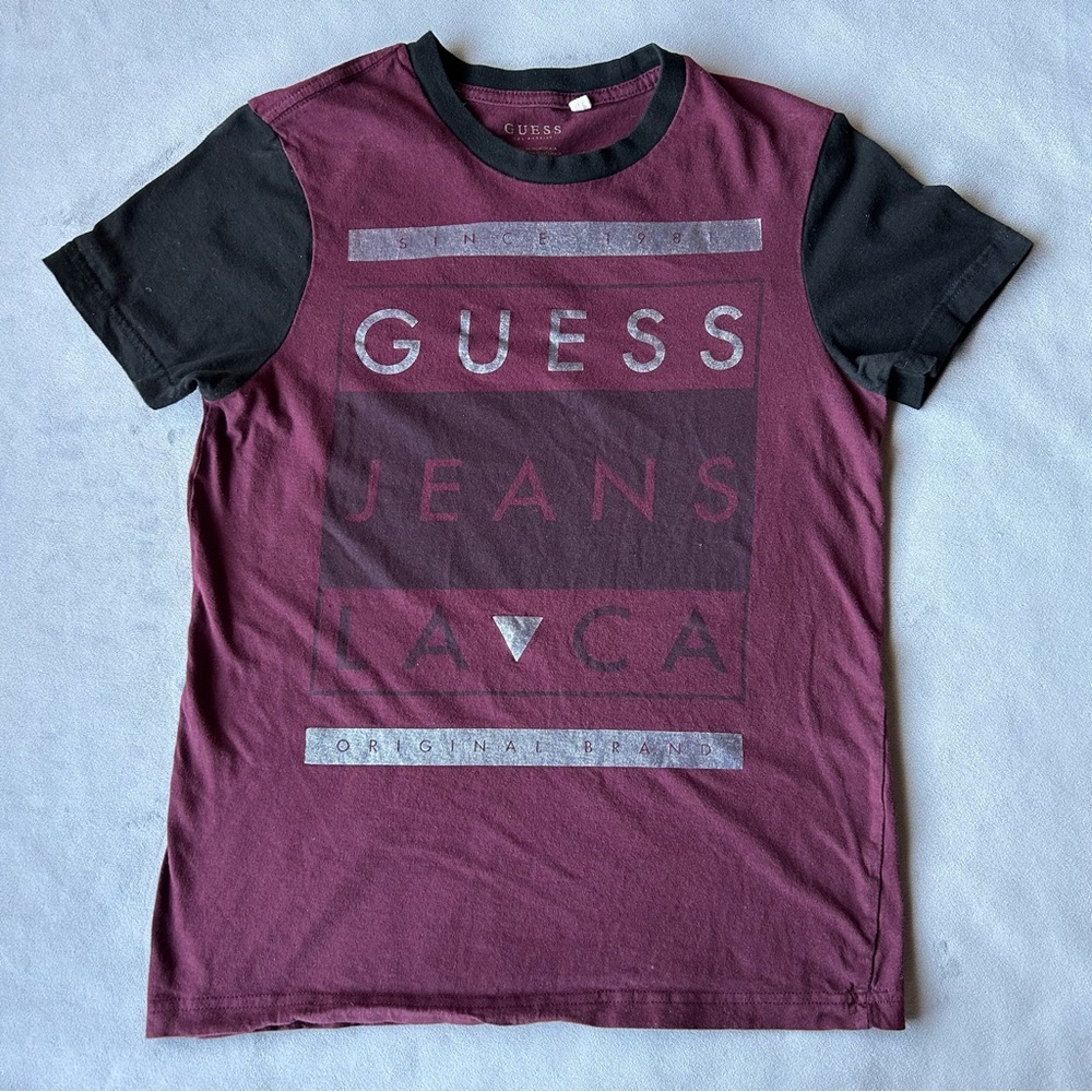 Guess ~ Graphic Tee ~ Men’s Size XS